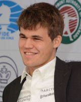 Dünya Şampiyonu Magnus Carlsen