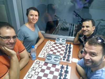 9 Eylül Satranç Kulübü &amp; Efes Art Sanat Merkezi Geleneksel Dostluk Turnuvası Yapıldı - fotoğraf