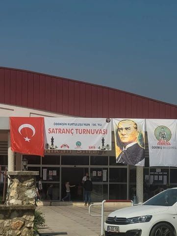 Ödemiş'in 100 Yıl Kurtuluş Turnuvası 10 Yaş İkincilik Kupası Sporcumuz Kaan Acun'un - fotoğraf