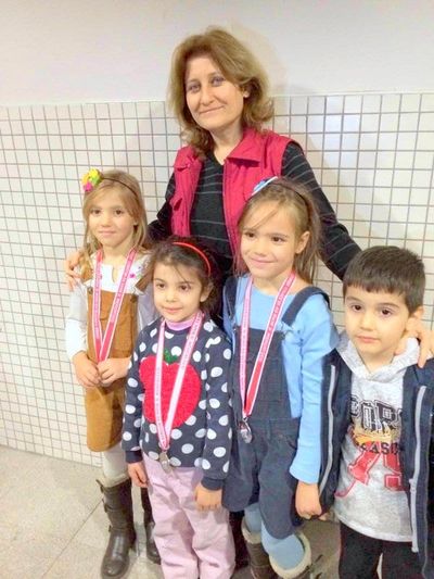 Yağmur ve Irmak 7 Yaş Kızlar Kategorisinde 6. ve 7. oldu - fotoğraf